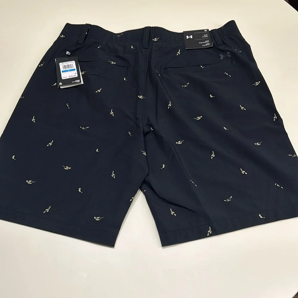 UNDER Armour Printed Golf Shorts Bird Court Black Walking 36 - Picture 3 of 7